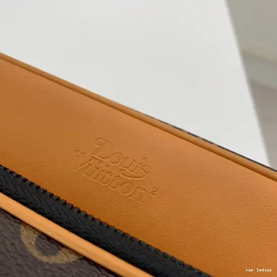 Fake Louis Bags VUITTON AMAZONE LOUIS MESSENGER NANO 0501
